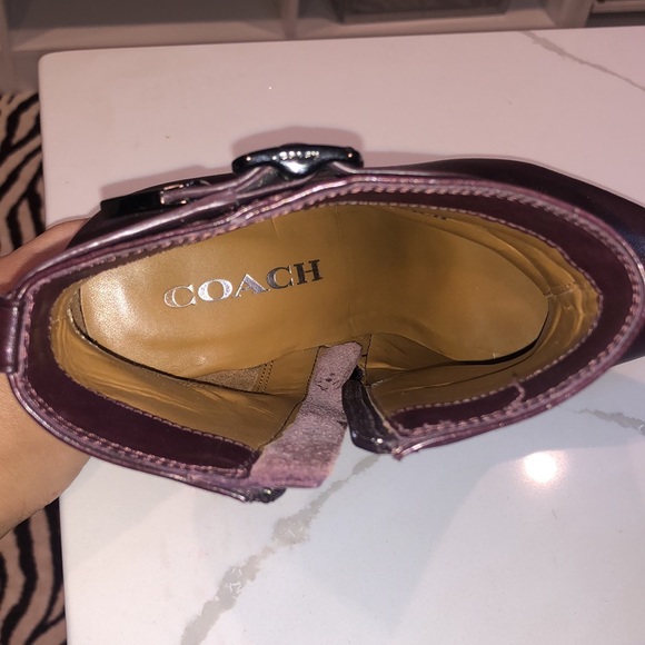 Coach boots in “Warm Oxblood” - Picture 5 of 7